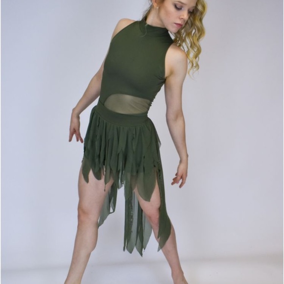 Weissman Dresses & Skirts - 1 of 2 maroon Weissman size adult small costume dress Adult size small.